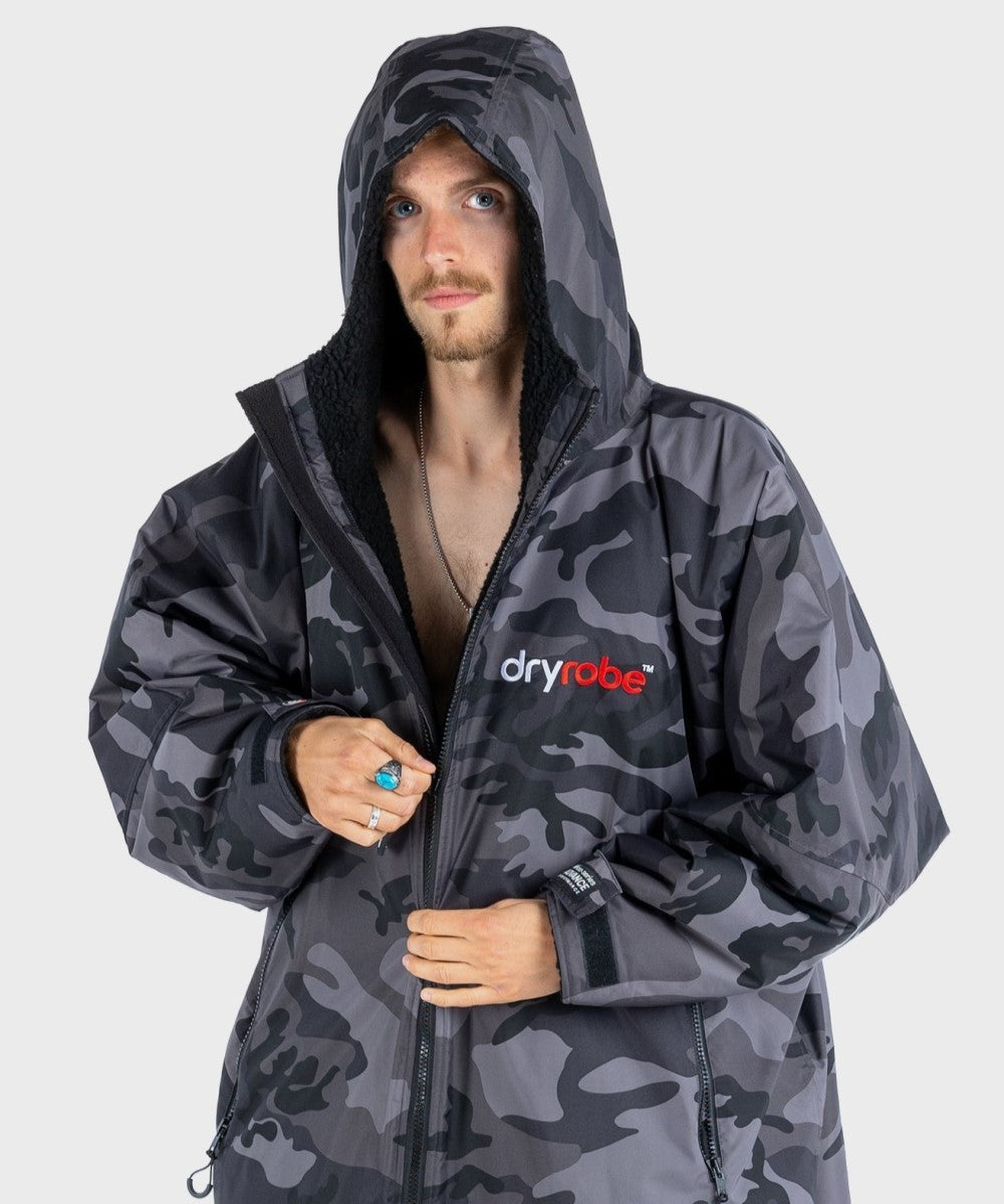 Dryrobe® ADVANCE UNISEX LONG SLEEVE - BLACK CAMO/BLACK