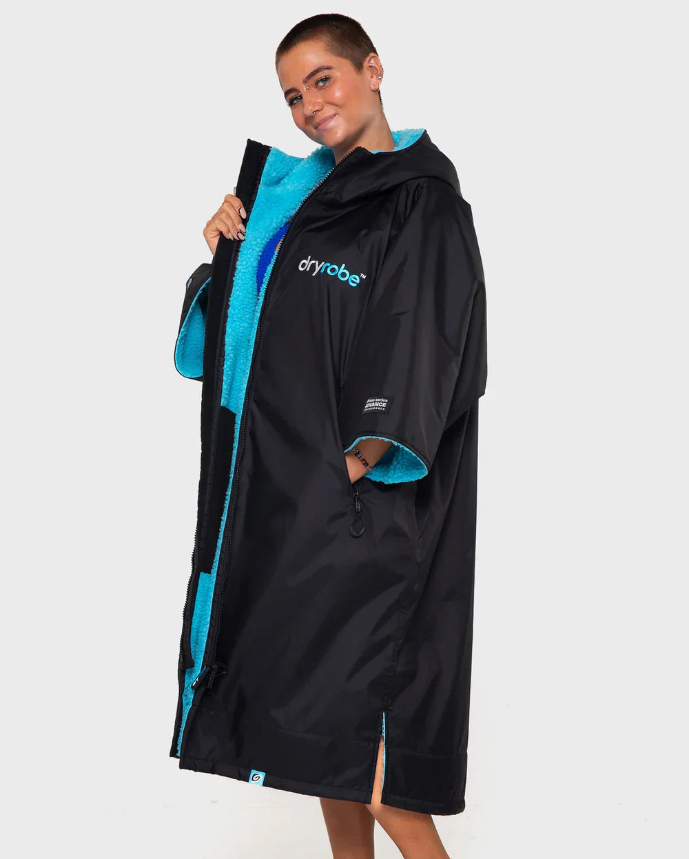 Dryrobe® ADVANCE UNISEX SHORT SLEEVE - BLACK/BLUE